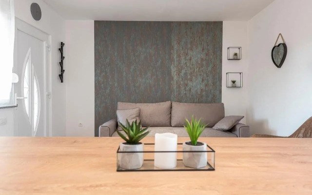 Luxury Apartments - La Vir 3 & 4