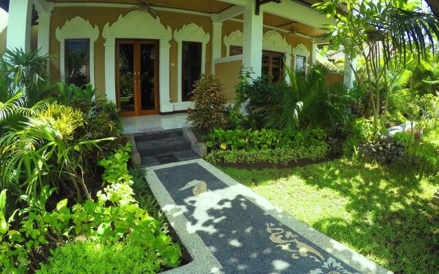 Man's Cottages and Spa