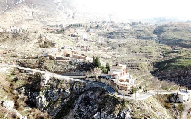 Chateau Deau Faraya