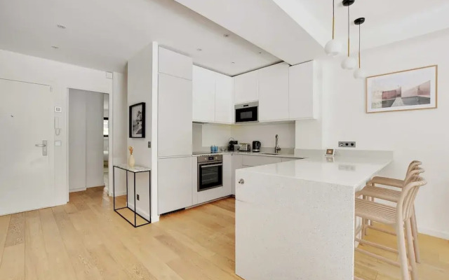 Passy / Eiffel Tower - Amazing 2BR With Garden