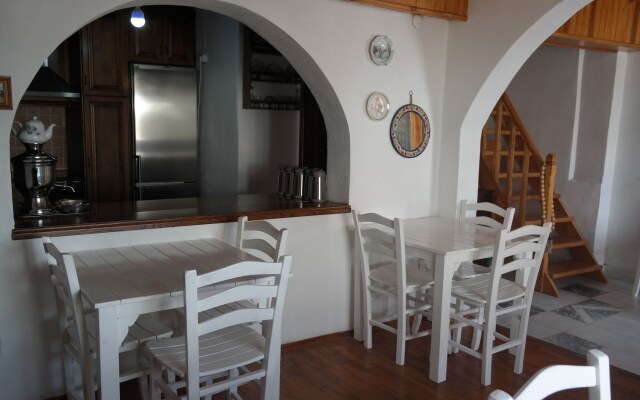 Bozcaada Denizyildizi Otel
