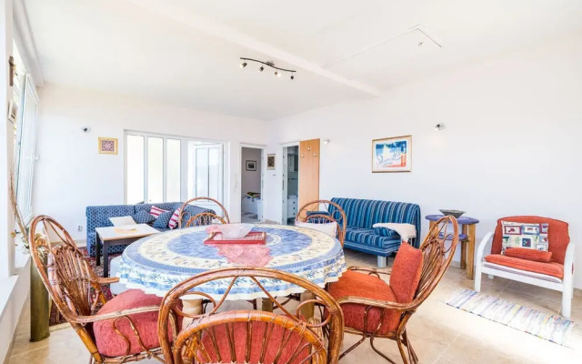 Apartment Kia