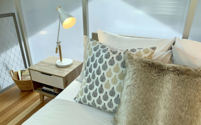 Studio Reuss - a City Retreat