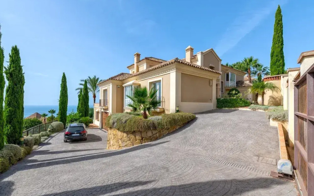 Solaga Villa Los Monteros