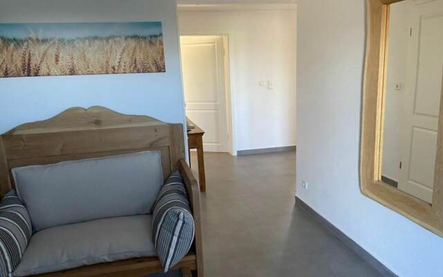 Spacious Apartment With Balcony