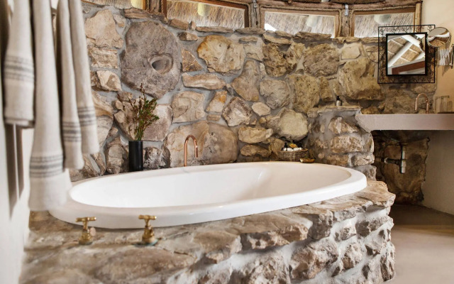 MOSAIC Private Sanctuary