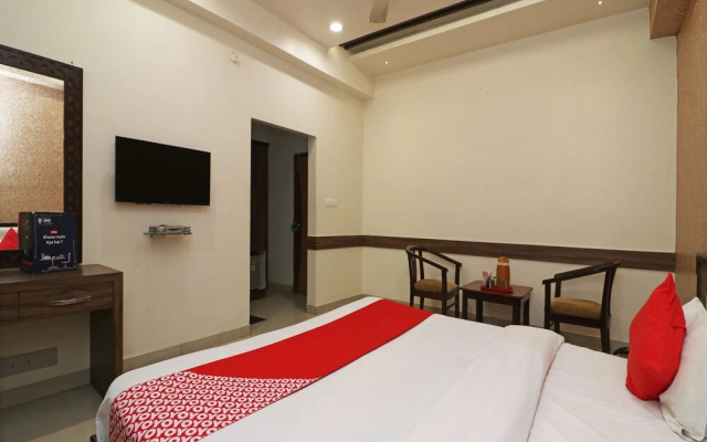 Oyo 23168 Hotel G C Regency