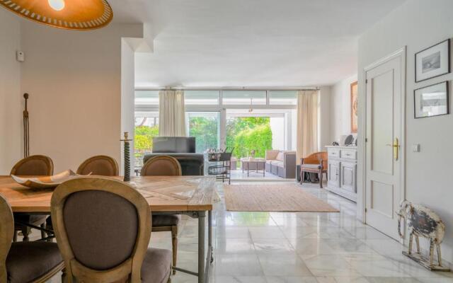 OleHolidays Guadalmina Golf Plaza