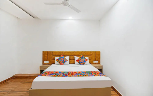 Fabhotel Wamson