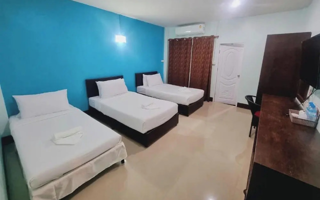 Chat House Chiang Rai