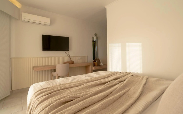 Arkadia Luxury Hotel Apartments