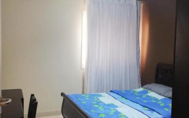 Luxury Towers Host