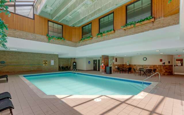 Best Western Plus Toronto Airport Hotel