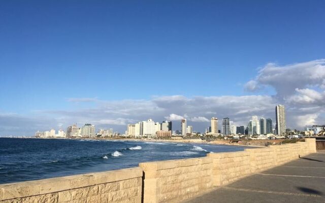 Tel Aviv Urban Lifestyle