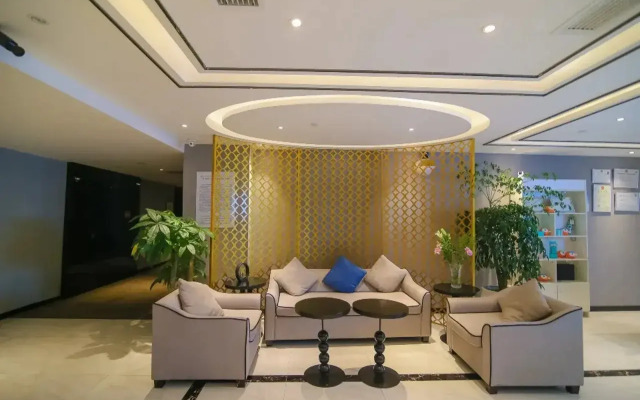 Xana Hotelle (Chengdu Global Center New Exhibition)