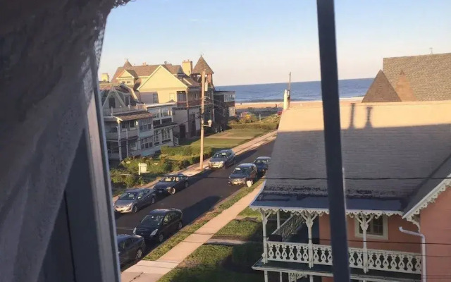 The Carriage House B&B