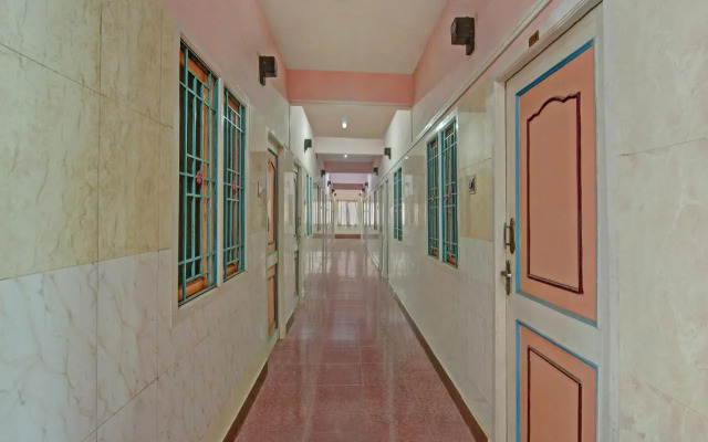 OYO 23672 Annai Residency