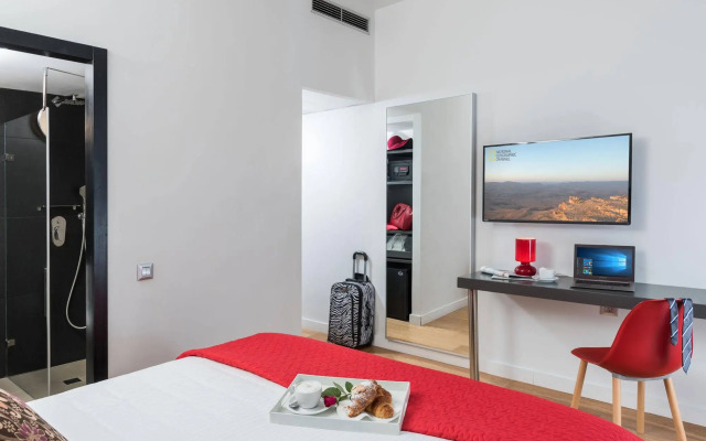 Brown Seaside boutique hotel by Brown Hotels