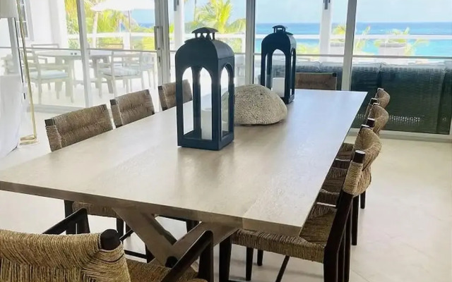 Holiday House by Eleuthera Vacation Rentals