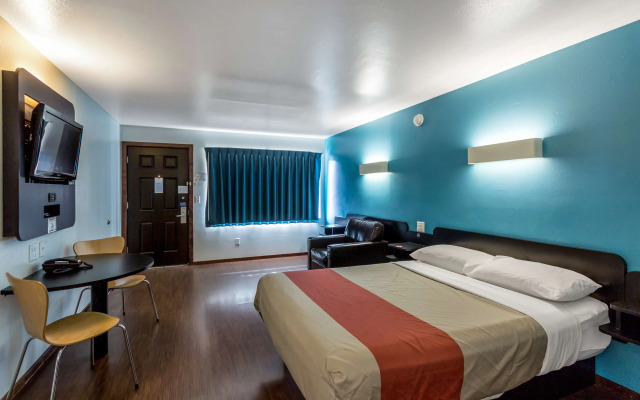 Motel 6-Missoula, MT - University