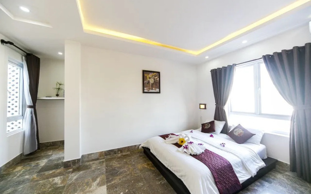 Hoi An White Villa