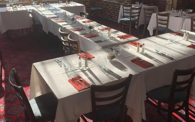 Ye Olde White Harte Hotel