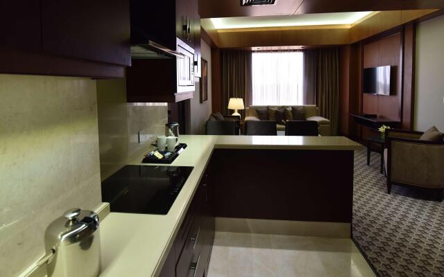 Ayla Grand Hotel
