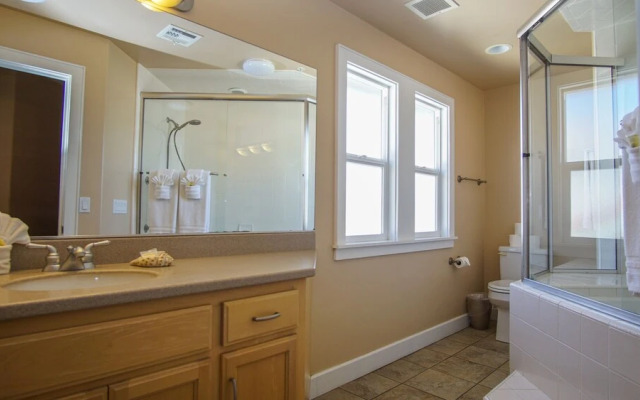 361 C Hinds 3 Bedroom Townhouse by Redawning