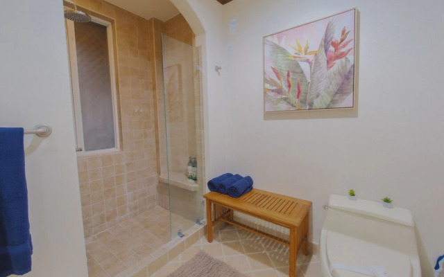 "ocean Front Condo In Peaceful, Gated Community"