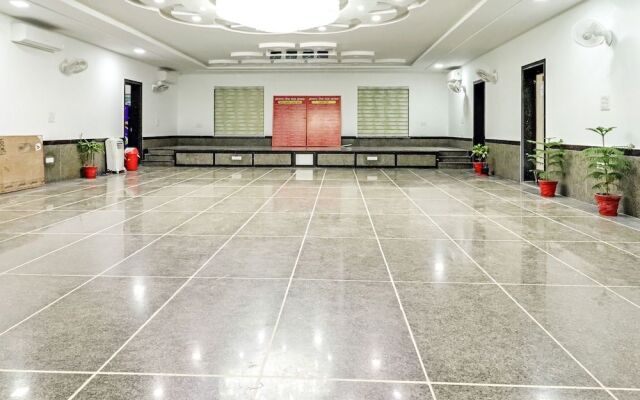 Oyo 46950 Shri Anand Sewa Dham Ashram