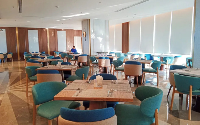 Apec Mandala Mui Ne Hotel Suites