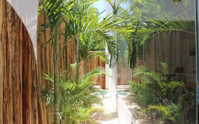 Exclusive Villa in Resort by Olahola