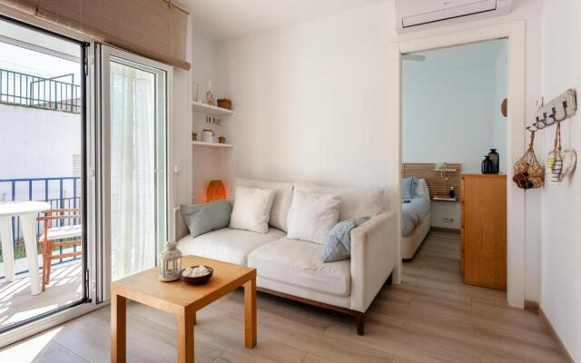 LLAFRANC 100 - calle Coral-