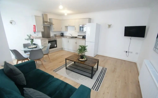 NEW Cliftonville Apartment
