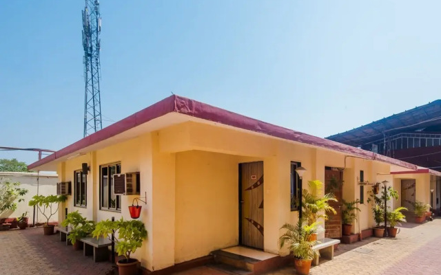 Nest Inn By OYO Rooms