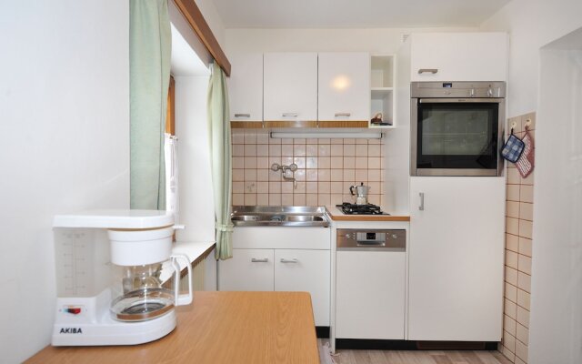 Apartment 4 Holiday - Smidl