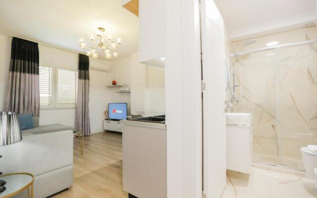 Miku Apartment-Amazing 1BD At Wilson Squear