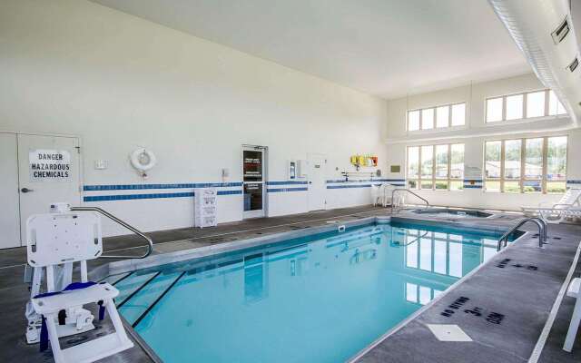 Quality Inn & Suites Rockport - Owensboro North (GOLD AWARD WINNER)