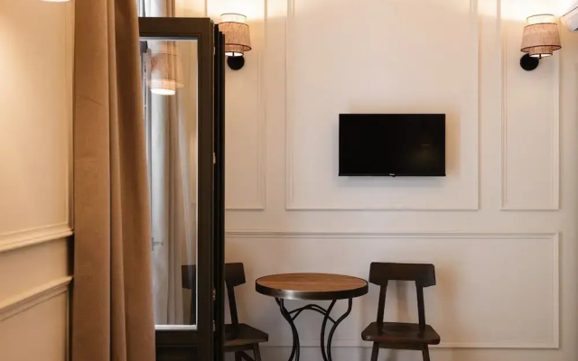 Airy Suites Athens