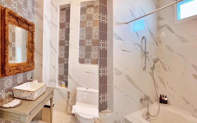 Baroque Boutique Resort