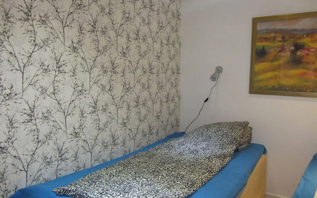 3 Star Hostel
