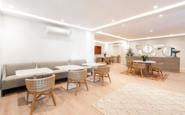 NĒRO Light-Filled Suites