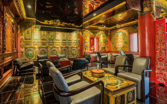 Shangri-La Salloi Rustic Luxury Hotel