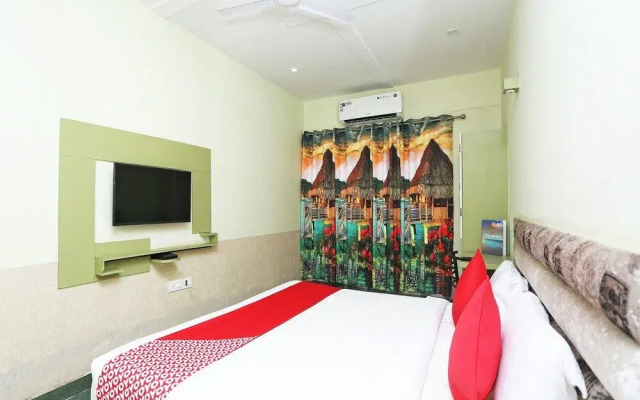 CAPITAL O 16472 Hotel Shree Balram International