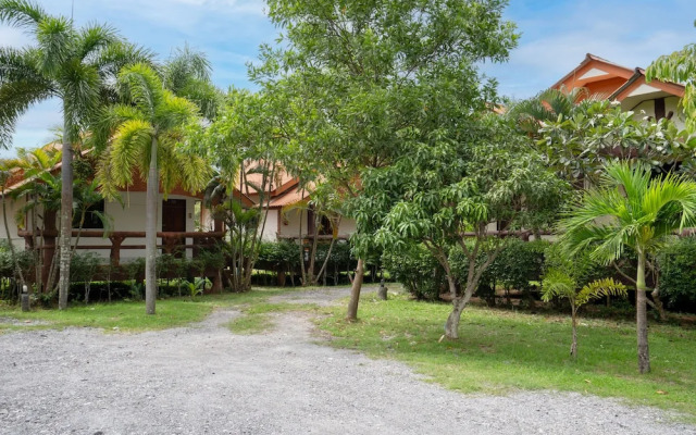 Lanta School Beach Resort