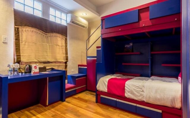 OYO 619 Naufal Guest House Syariah