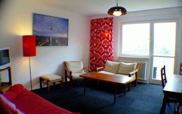 M & M Central Apartments