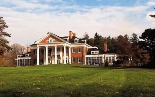 Langdon Hall Country House Hotel & Spa