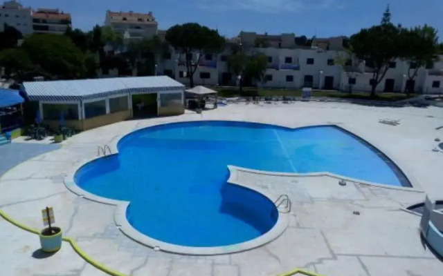 Nice Terrace and Pool Alvor Flat