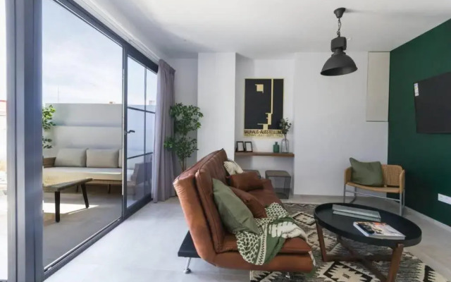 City center Terrace +2Baths +2Rooms +Free Wifi